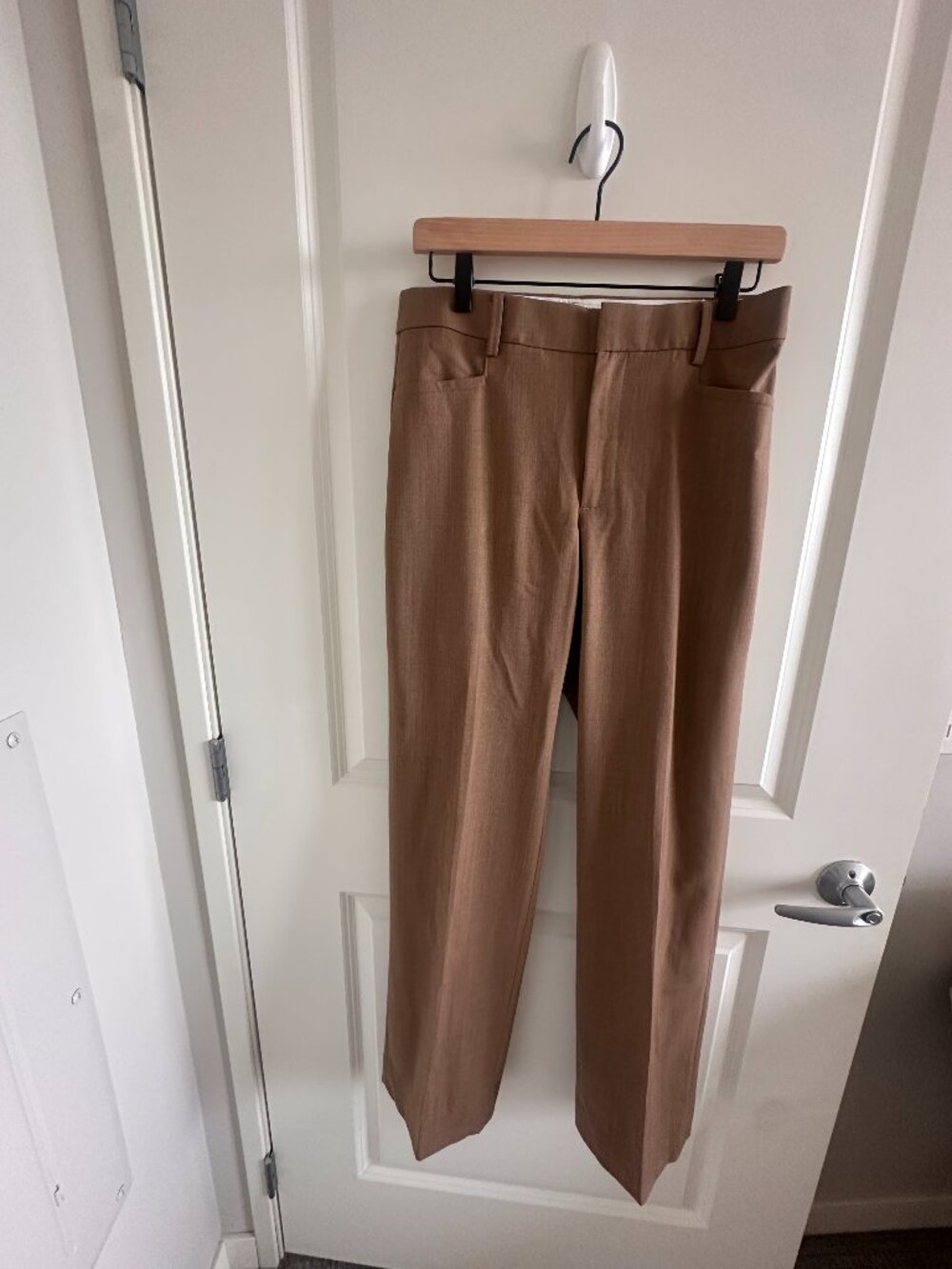 BANANA REPUBLIC Italian lightweight wool dress pants